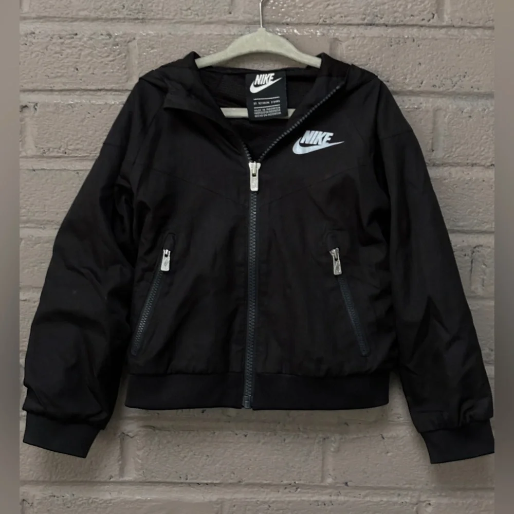 Nike Black hooded jacket 3T